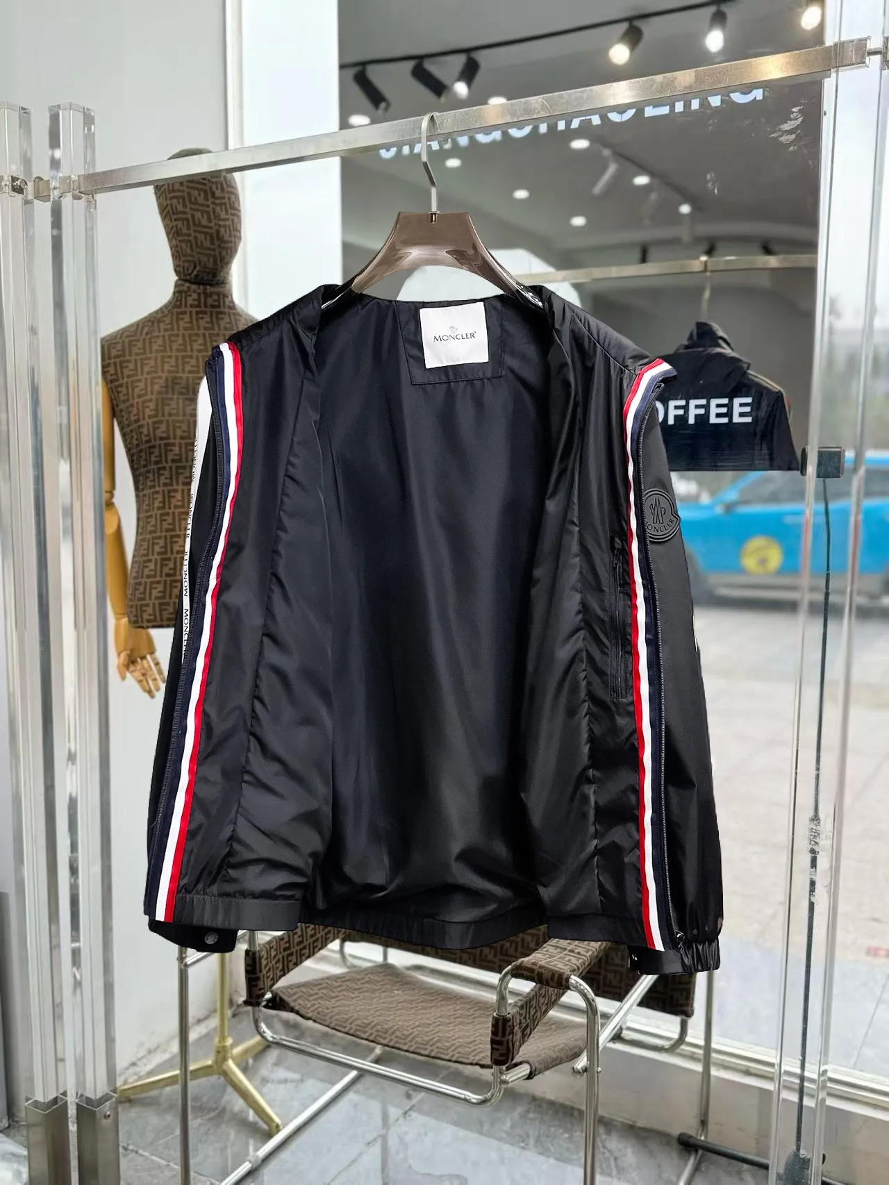 Same Style， ， 2026 New Arrival ，Original Premium Breathable ， ， ， Quality。 ， Sizes：M～3XL